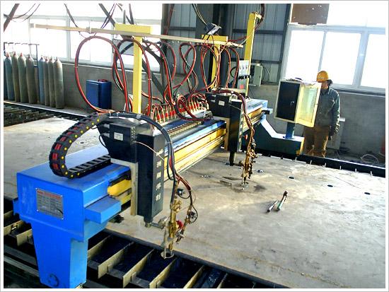 自動多頭氣體切割機